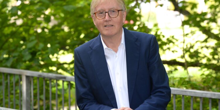 Gain Control of Resources With Time And Attendance Tracking