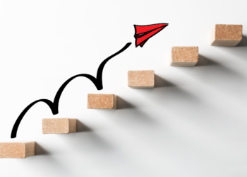 LloydsPharmacy jumps 41 places to secure fifth place for best customer service as CXi Champions for 2021 Revealed