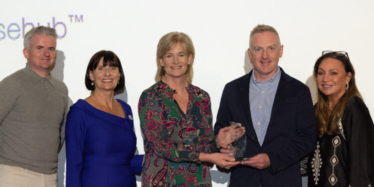 Keane’s HealthPoint Pharmacy Awarded as Ireland’s Top Workplace for Menopause Support 